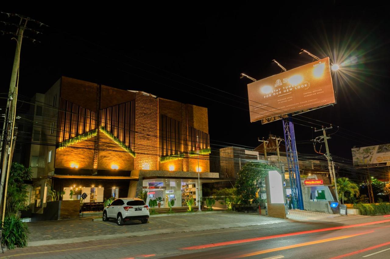 Berry Biz Hotel Sunset Road Seminyak Exteriér fotografie