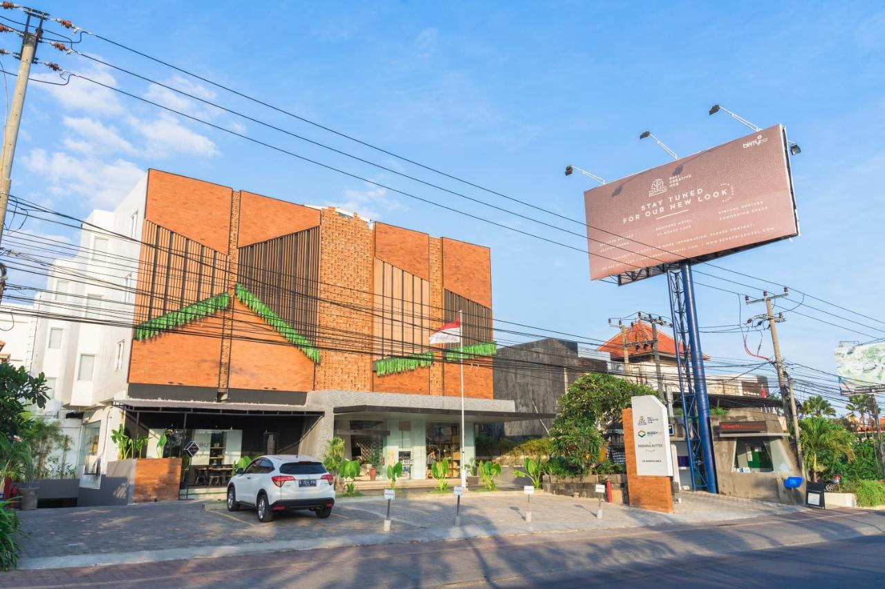 Berry Biz Hotel Sunset Road Seminyak Exteriér fotografie